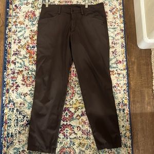 Dark Brown Men’s Lululemon Athletic Chino Pant.